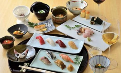 寿司に限らず、和食に興味がある方も、是非ご応募ください！